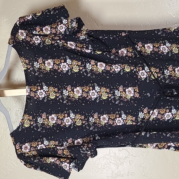 Forever 21 Black Floral Midi Dress – Size Large, Side Zipper & Back Tie - Picture 9 of 13